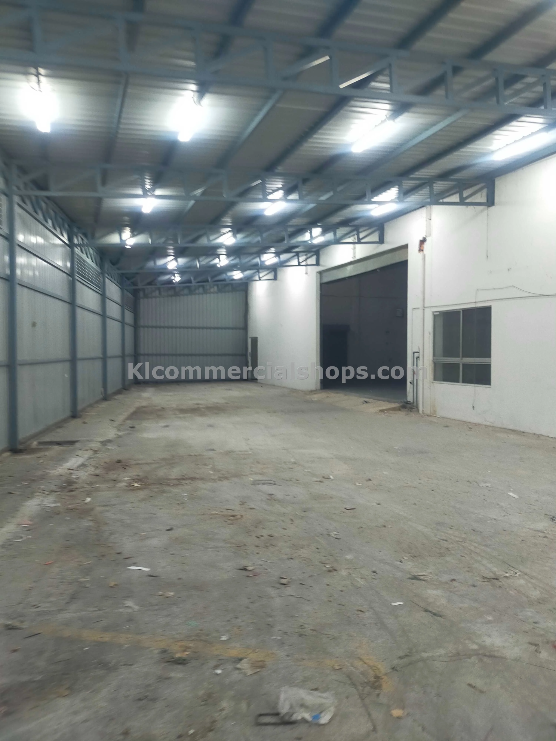 semi d factory for rent Ampang — 14800 Sq Ft MRR2 Access