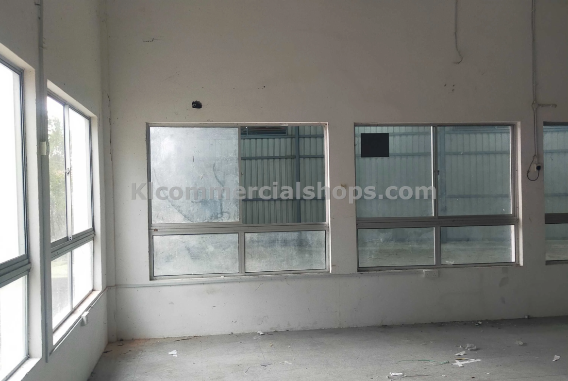 semi d factory for rent Ampang — 14800 Sq Ft MRR2 Access