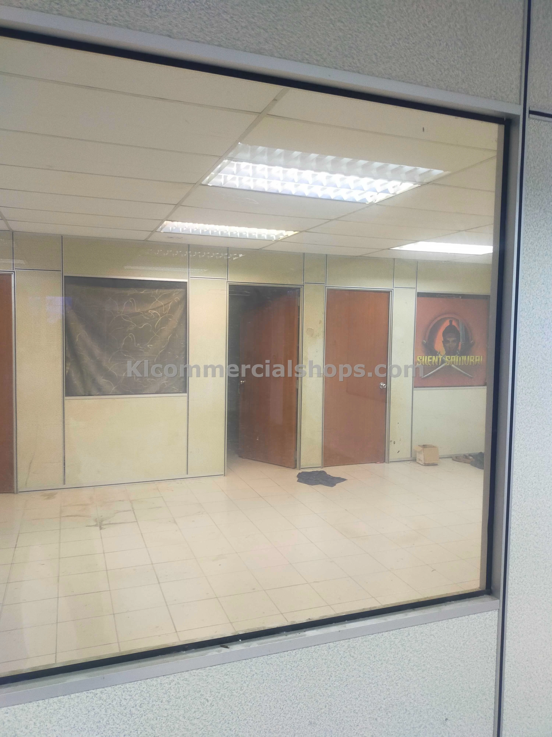 semi d factory for rent Ampang — 14800 Sq Ft MRR2 Access