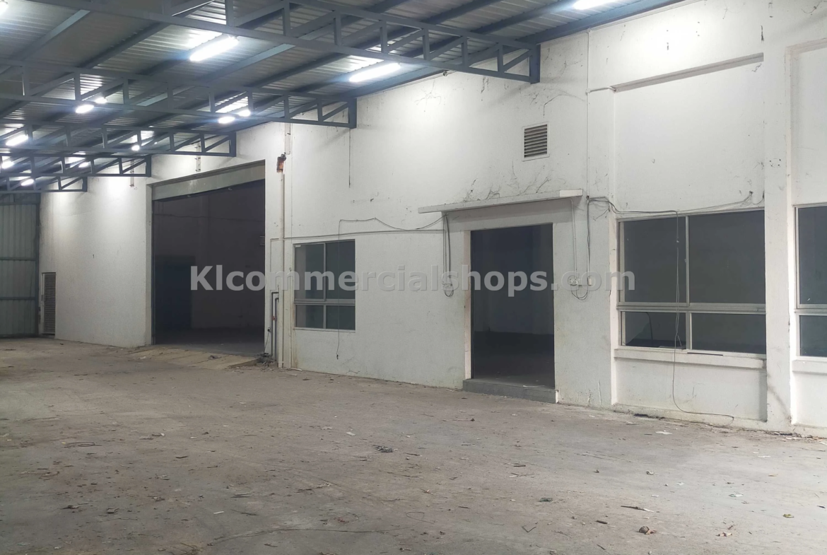 semi d factory for rent Ampang — 14800 Sq Ft MRR2 Access