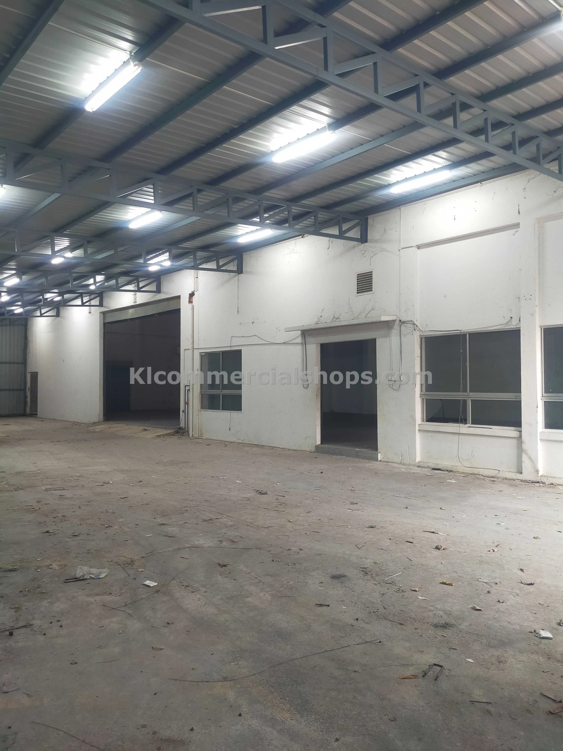 semi d factory for rent Ampang — 14800 Sq Ft MRR2 Access