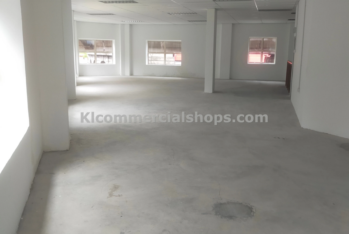 restaurant space for rent Petaling Street — Main Road Frontage 3032 Sq Ft