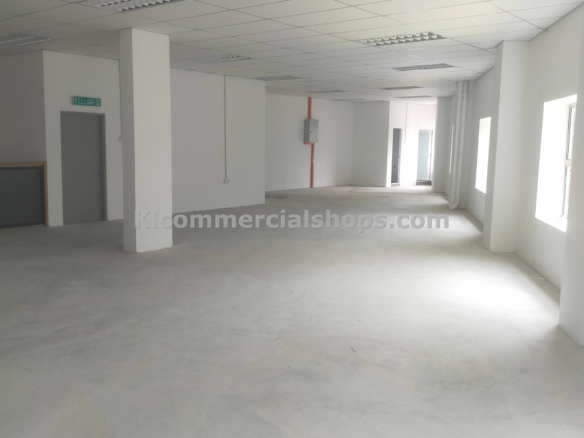 restaurant space for rent Petaling Street — Main Road Frontage 3032 Sq Ft