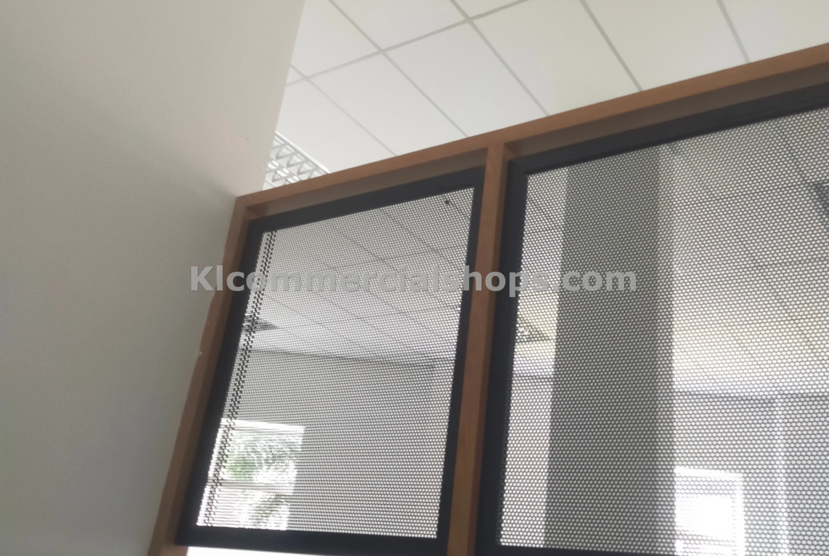restaurant space for rent Petaling Street — Main Road Frontage 3032 Sq Ft
