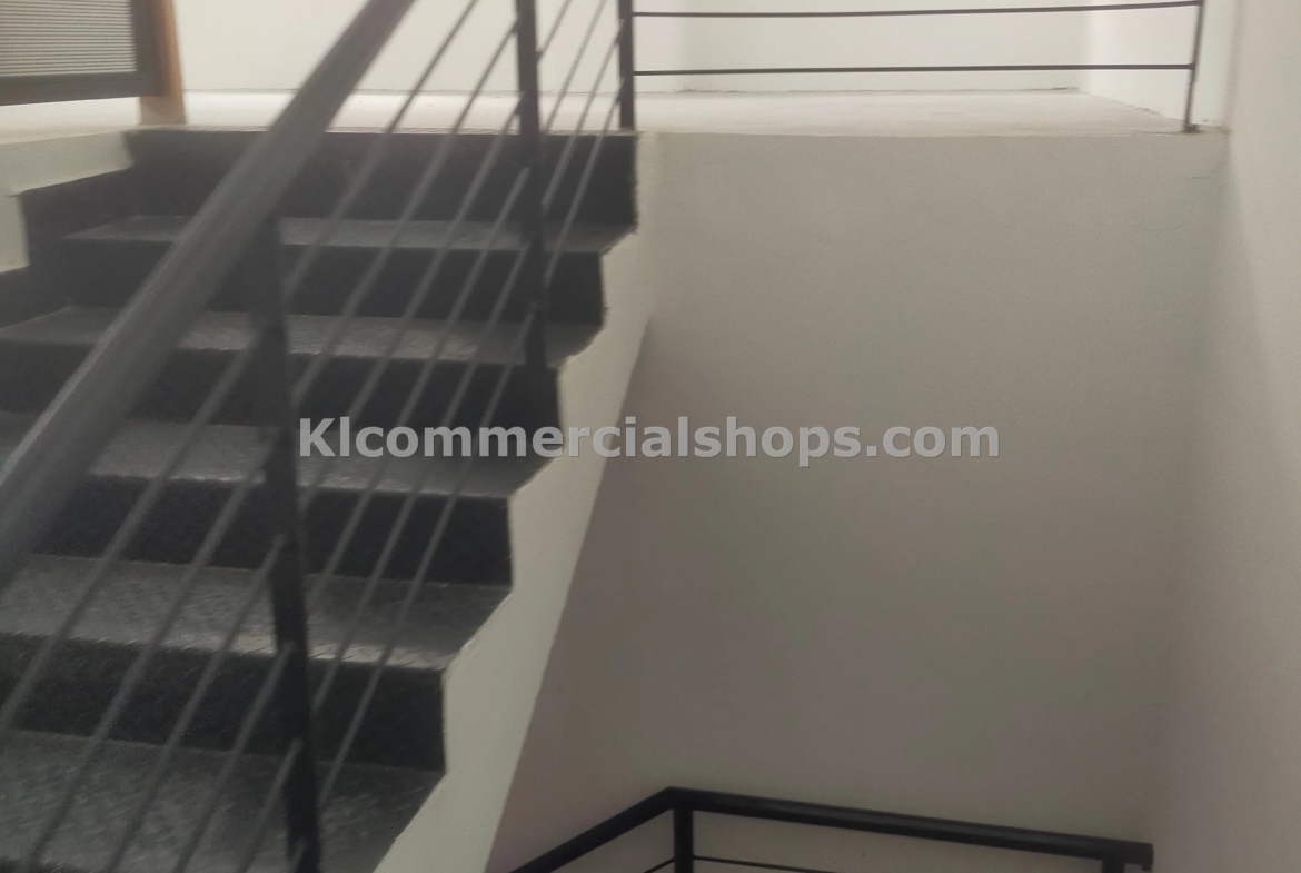 restaurant space for rent Petaling Street — Main Road Frontage 3032 Sq Ft