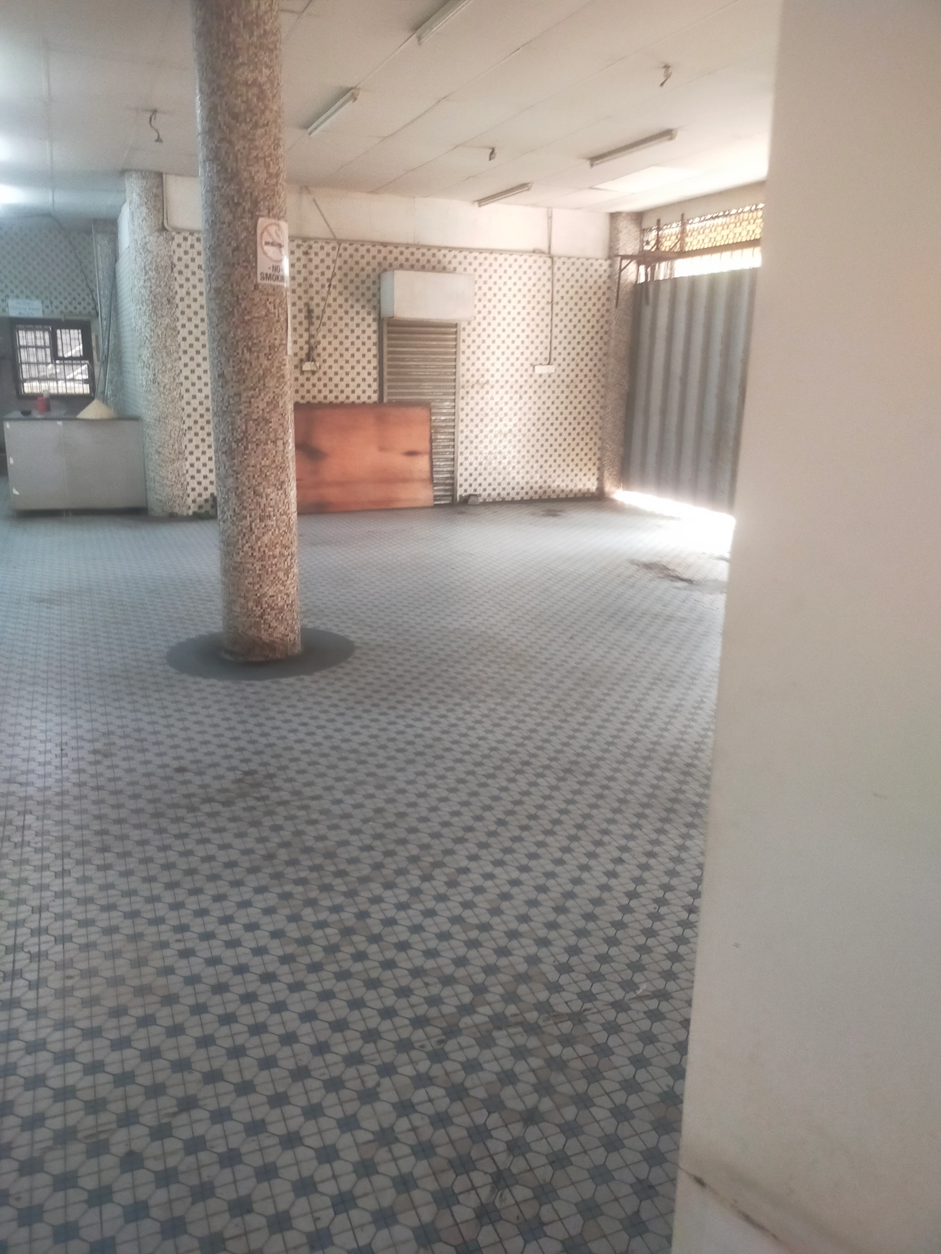 halal restaurant for rent Petaling Street — main entrance frontage
