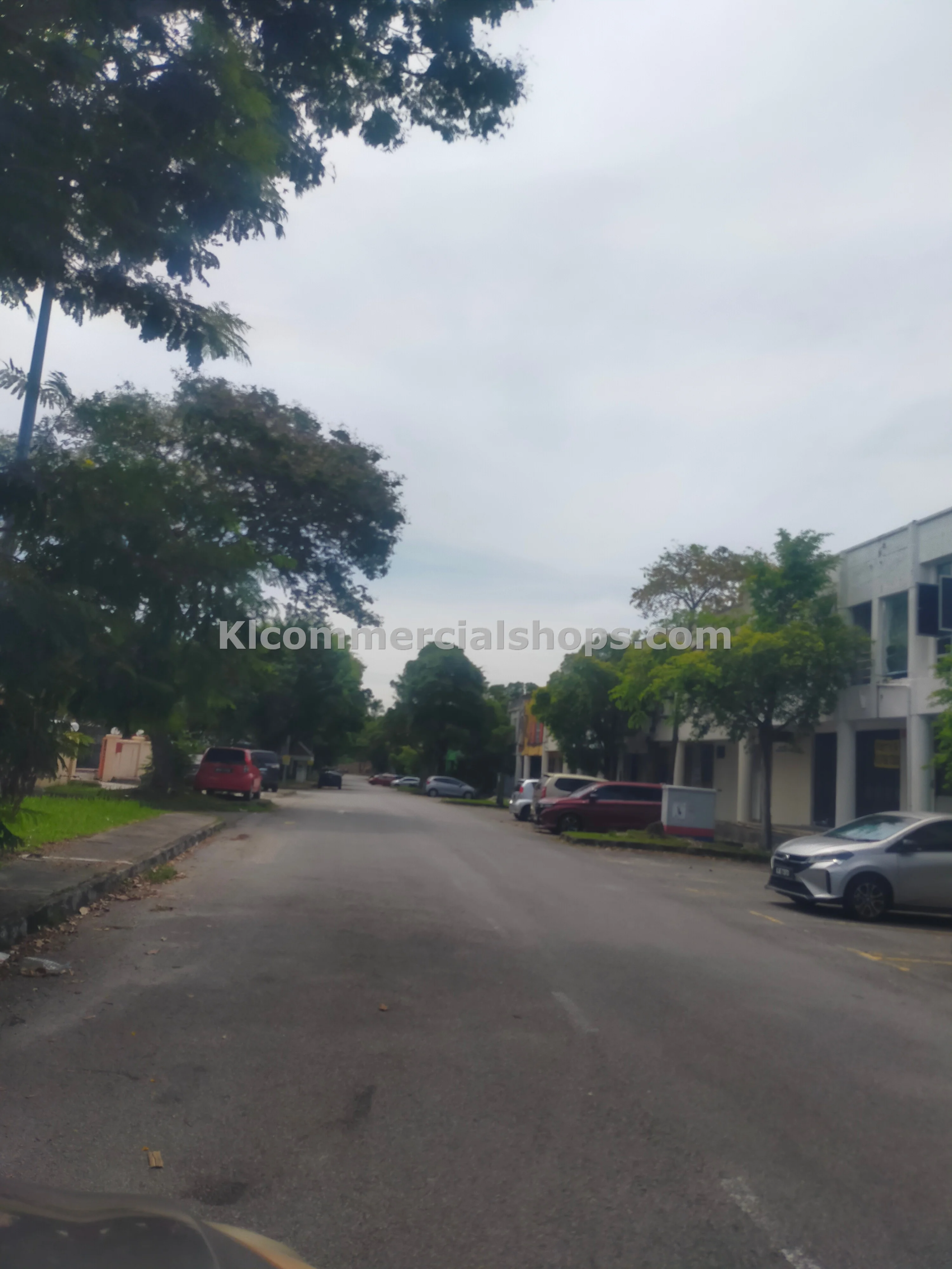 terrace factory for rent Kota Kemuning — Staircase Interior