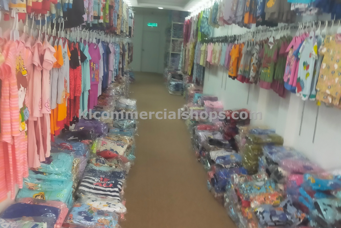shop lot for rent Kenanga KL — Main Road Frontage Kenanga KL