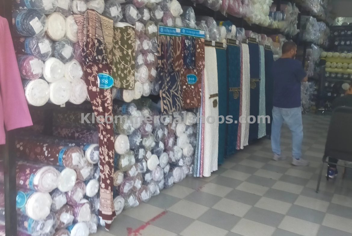 shop lot for rent Kenanga KL — Main Road Frontage Kenanga KL