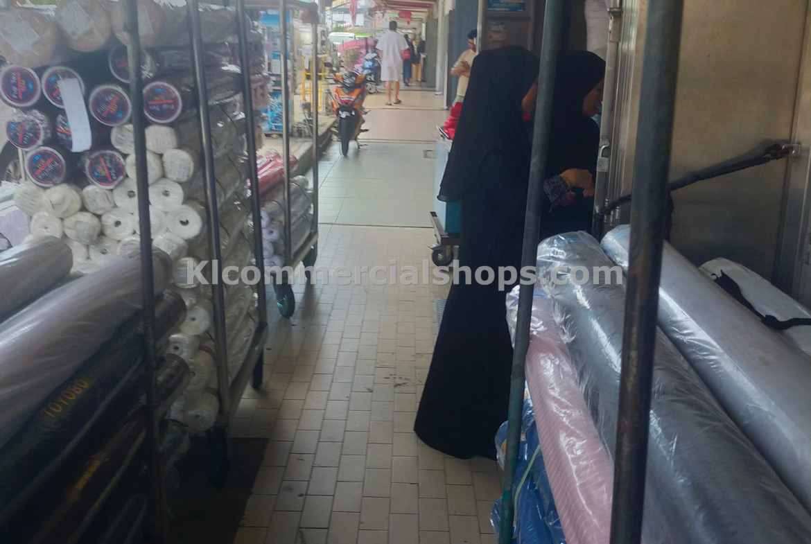 shop lot for rent Kenanga KL — Main Road Frontage Kenanga KL
