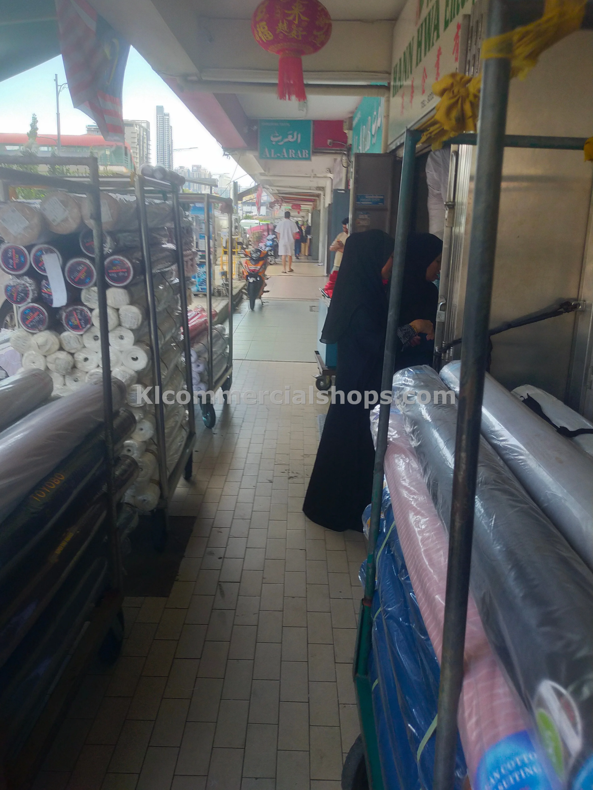 shop lot for rent Kenanga KL — Main Road Frontage Kenanga KL