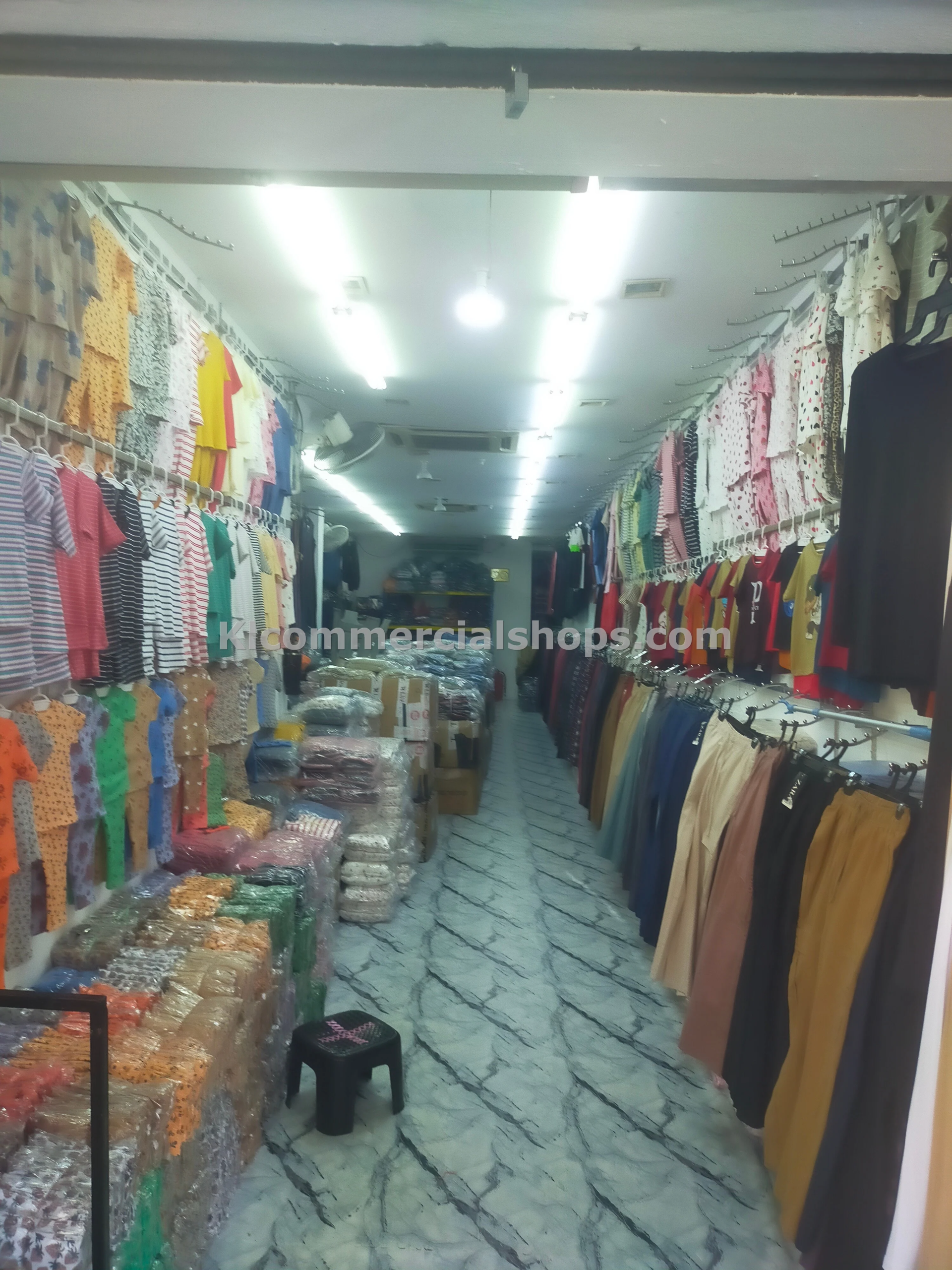 shop lot for rent Kenanga KL — Main Road Frontage Kenanga KL