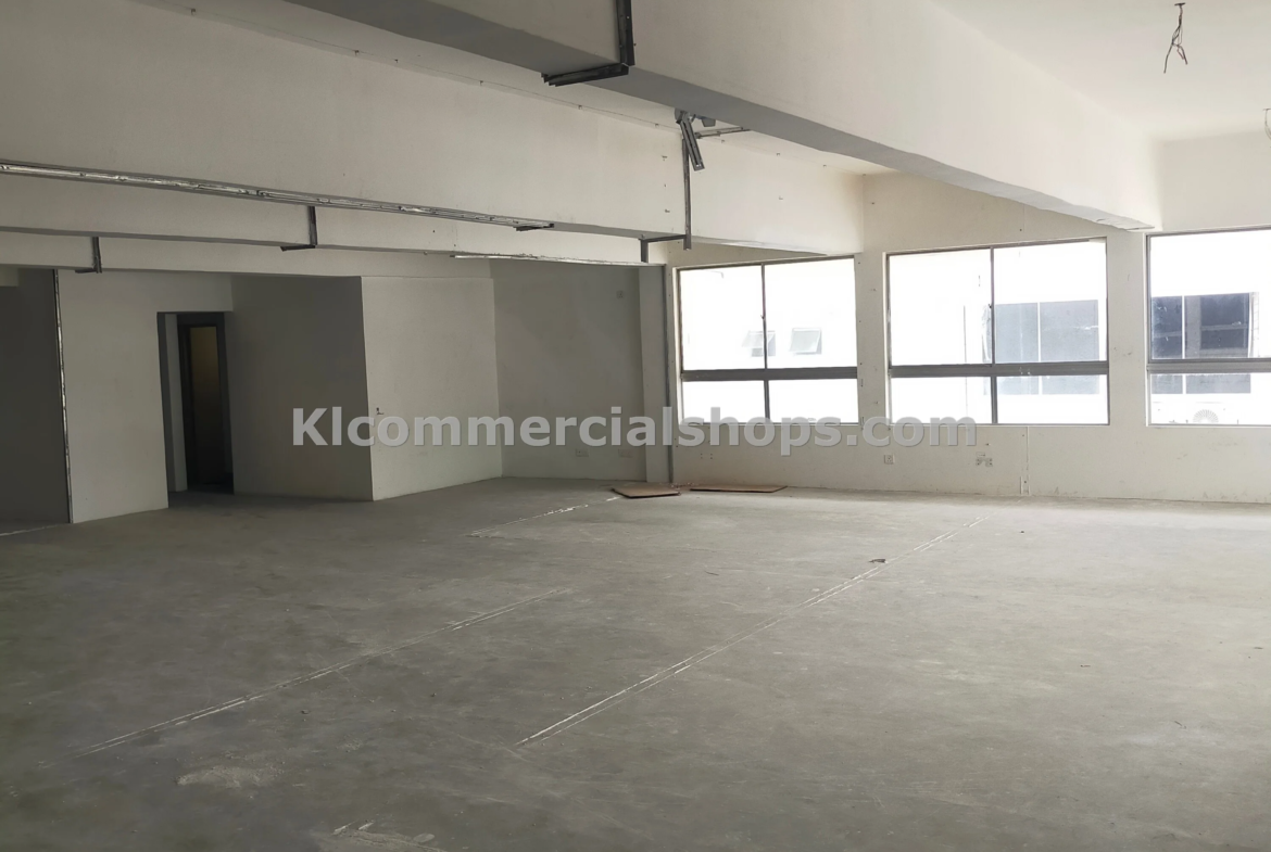 semi d factory for rent Ampang with basement — 20260 Sq Ft With Basement