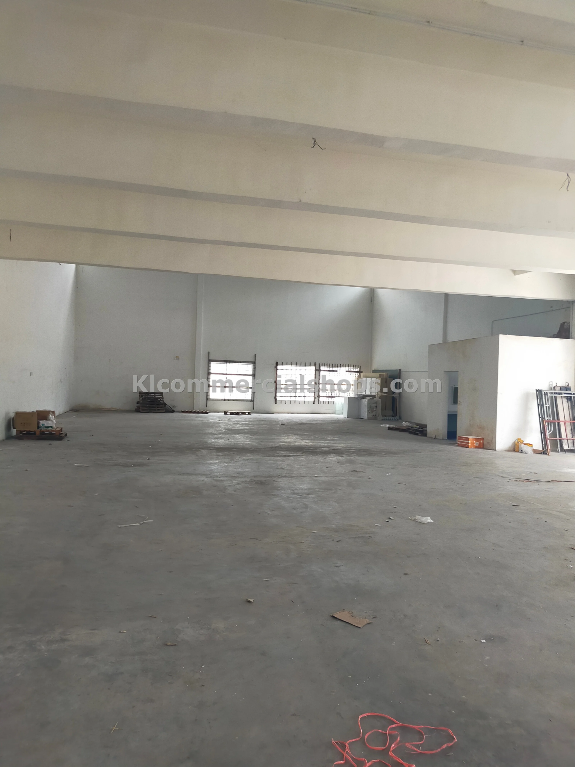 semi d factory for rent Ampang with basement — 20260 Sq Ft With Basement