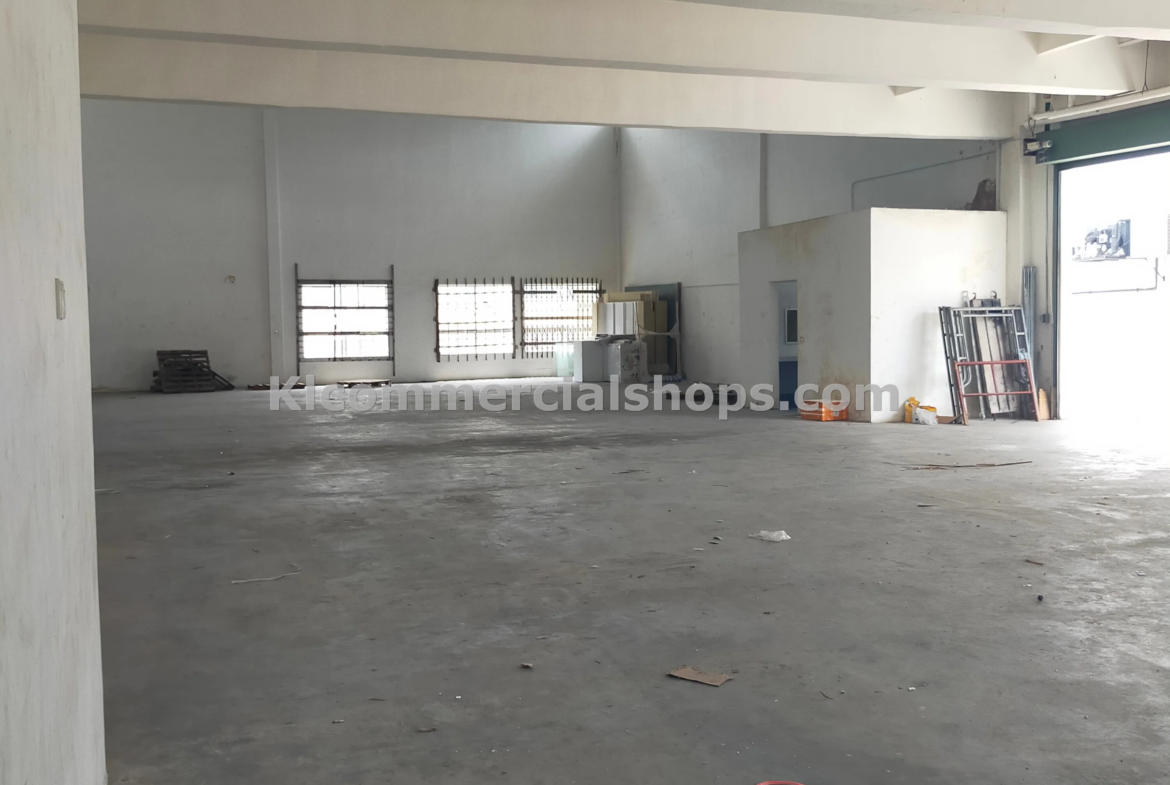 semi d factory for rent Ampang with basement — 20260 Sq Ft With Basement