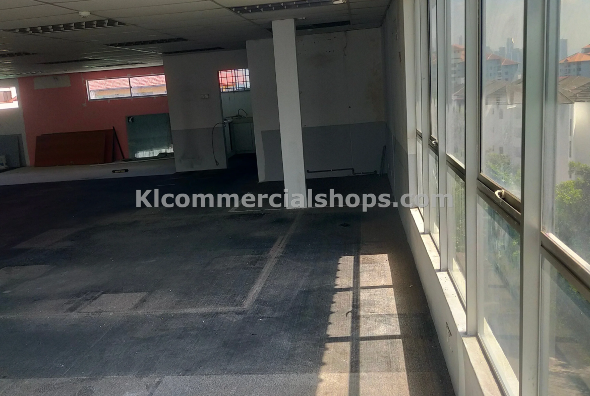 factory for rent Cheras — 15000 Sq Ft Semi D 28 Ft High Ceiling