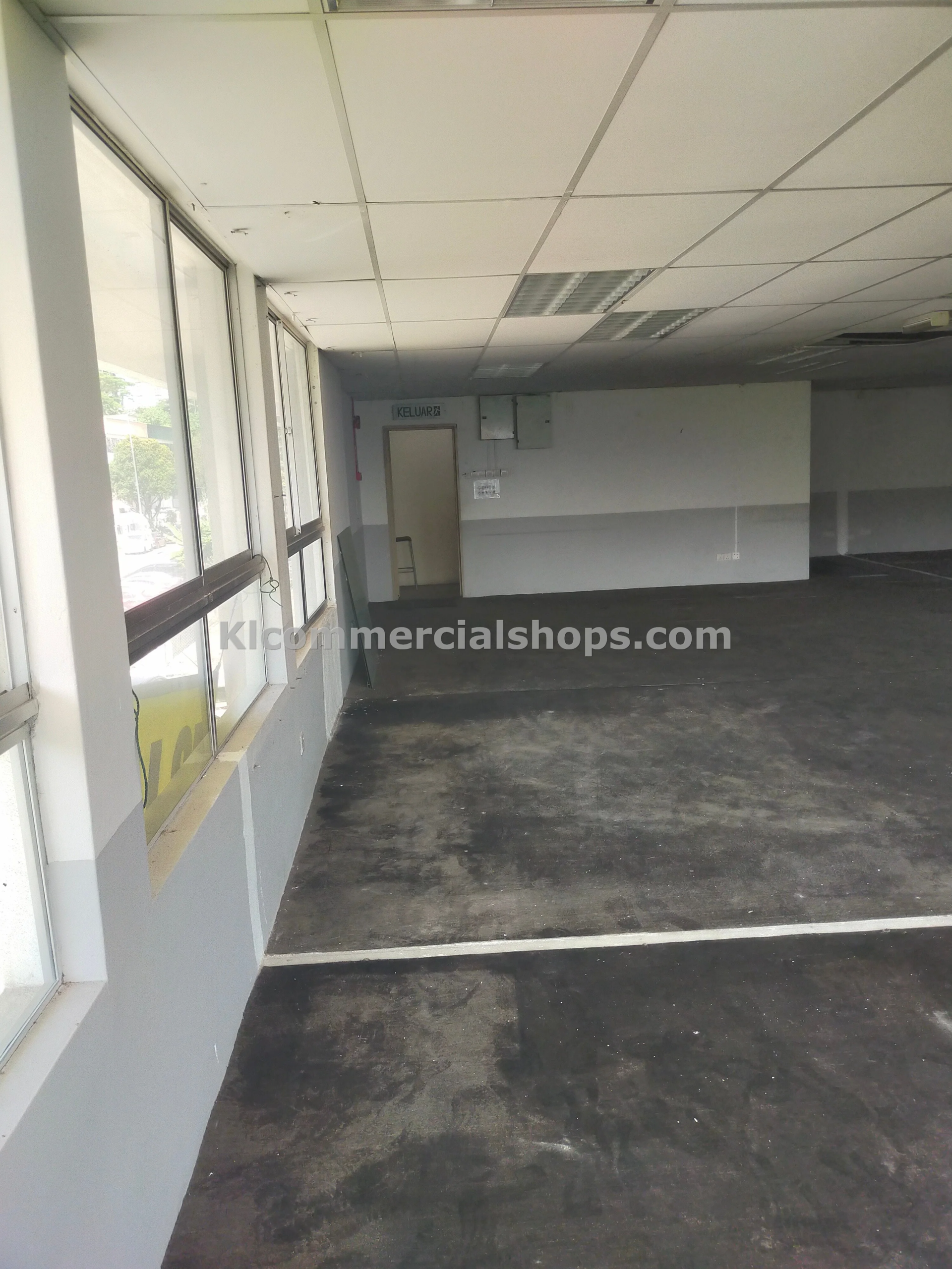 factory for rent Cheras — 15000 Sq Ft Semi D 28 Ft High Ceiling