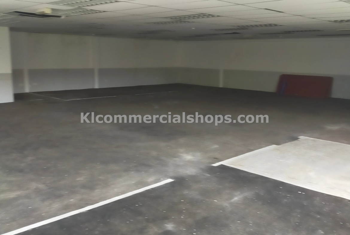 factory for rent Cheras — 15000 Sq Ft Semi D 28 Ft High Ceiling