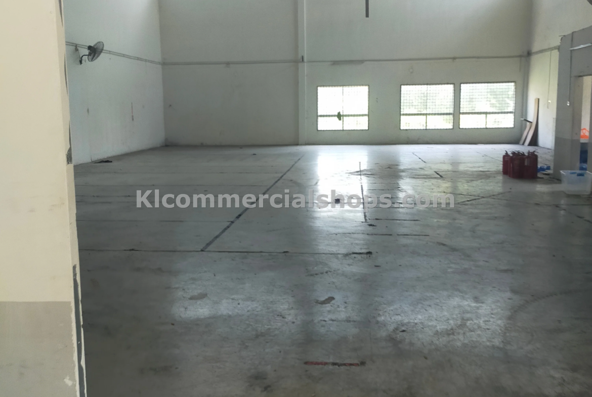 factory for rent Cheras — 15000 Sq Ft Semi D 28 Ft High Ceiling