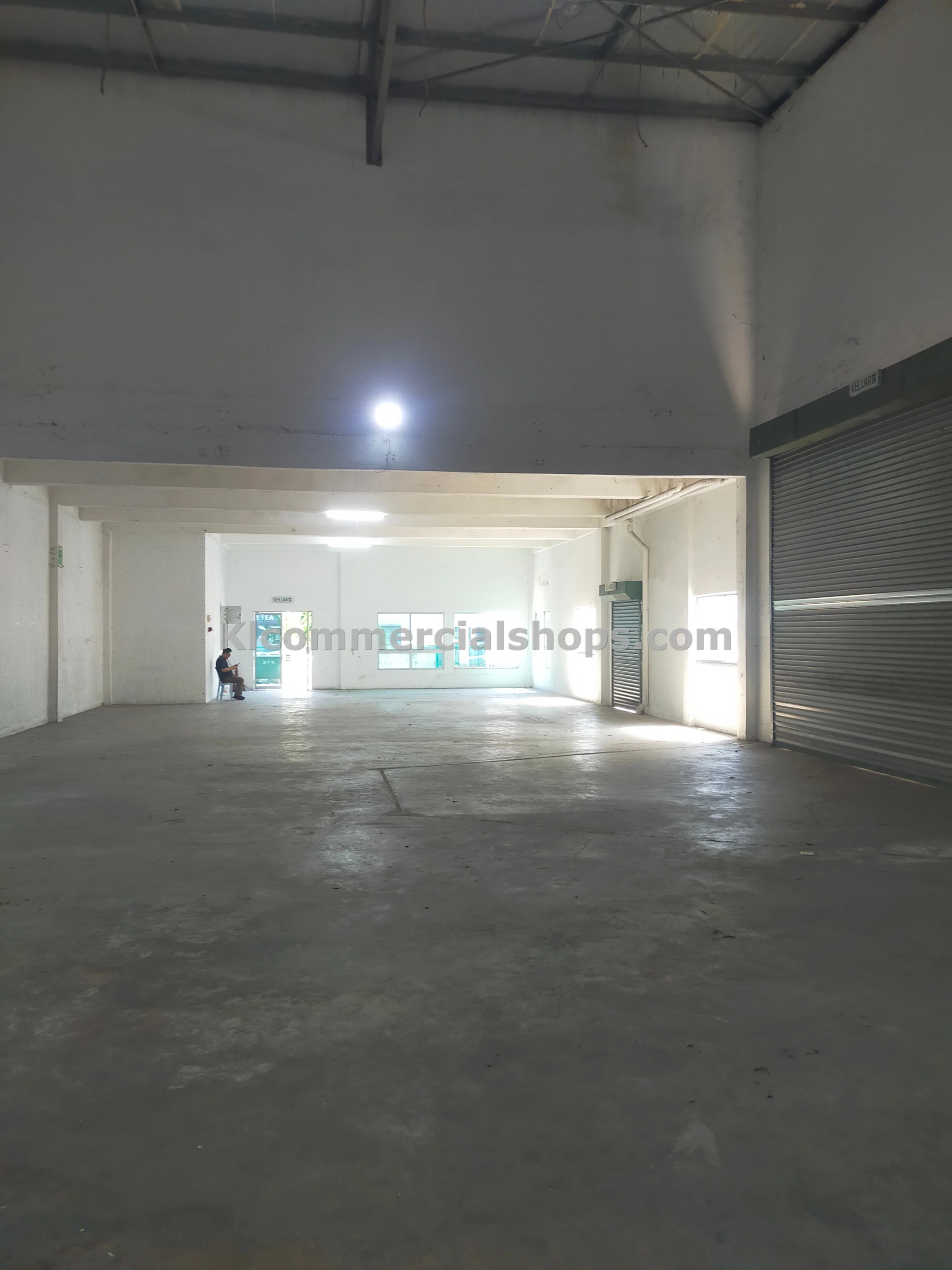 factory for rent Cheras — 15000 Sq Ft Semi D 28 Ft High Ceiling
