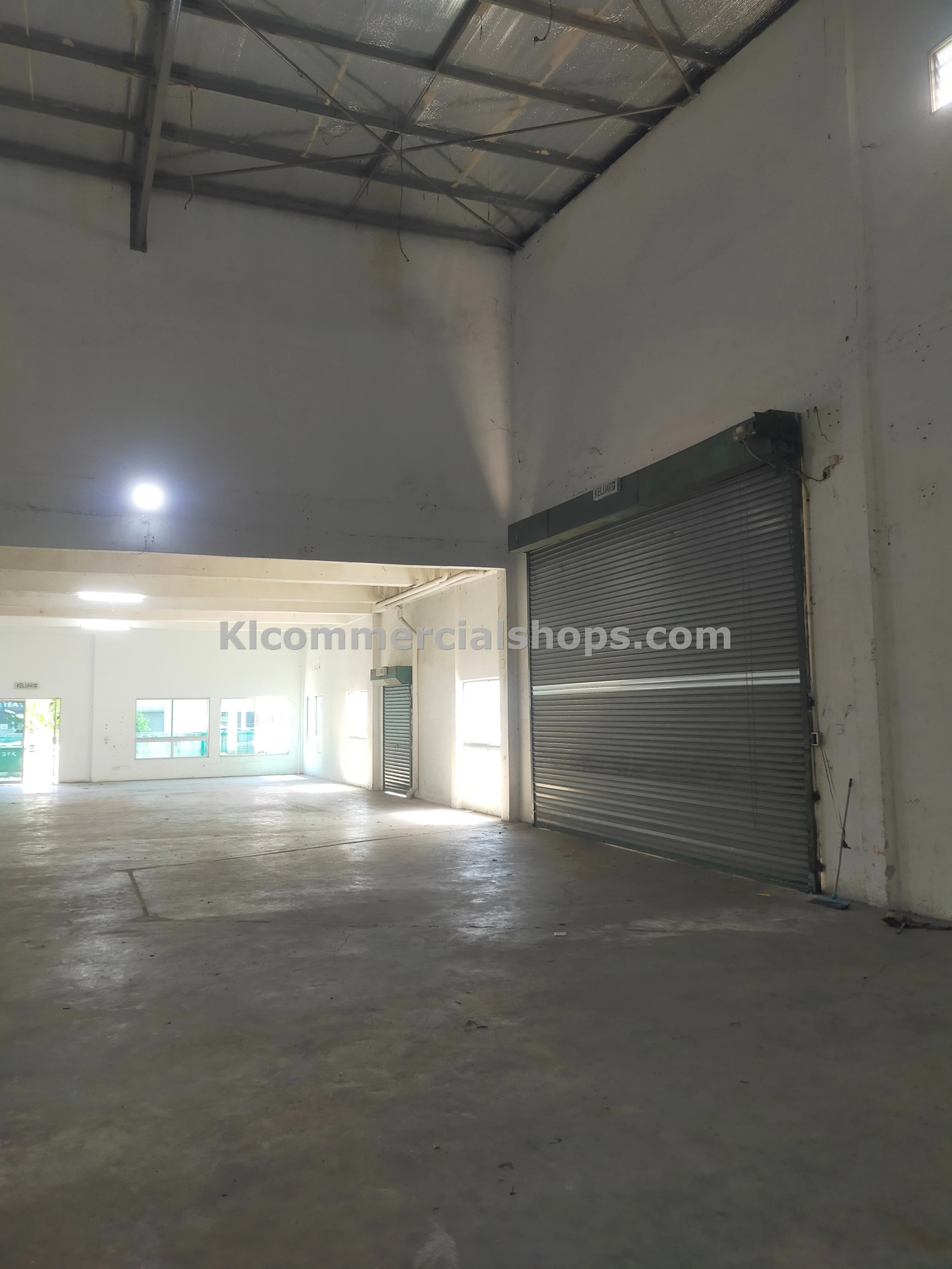 factory for rent Cheras — 15000 Sq Ft Semi D 28 Ft High Ceiling