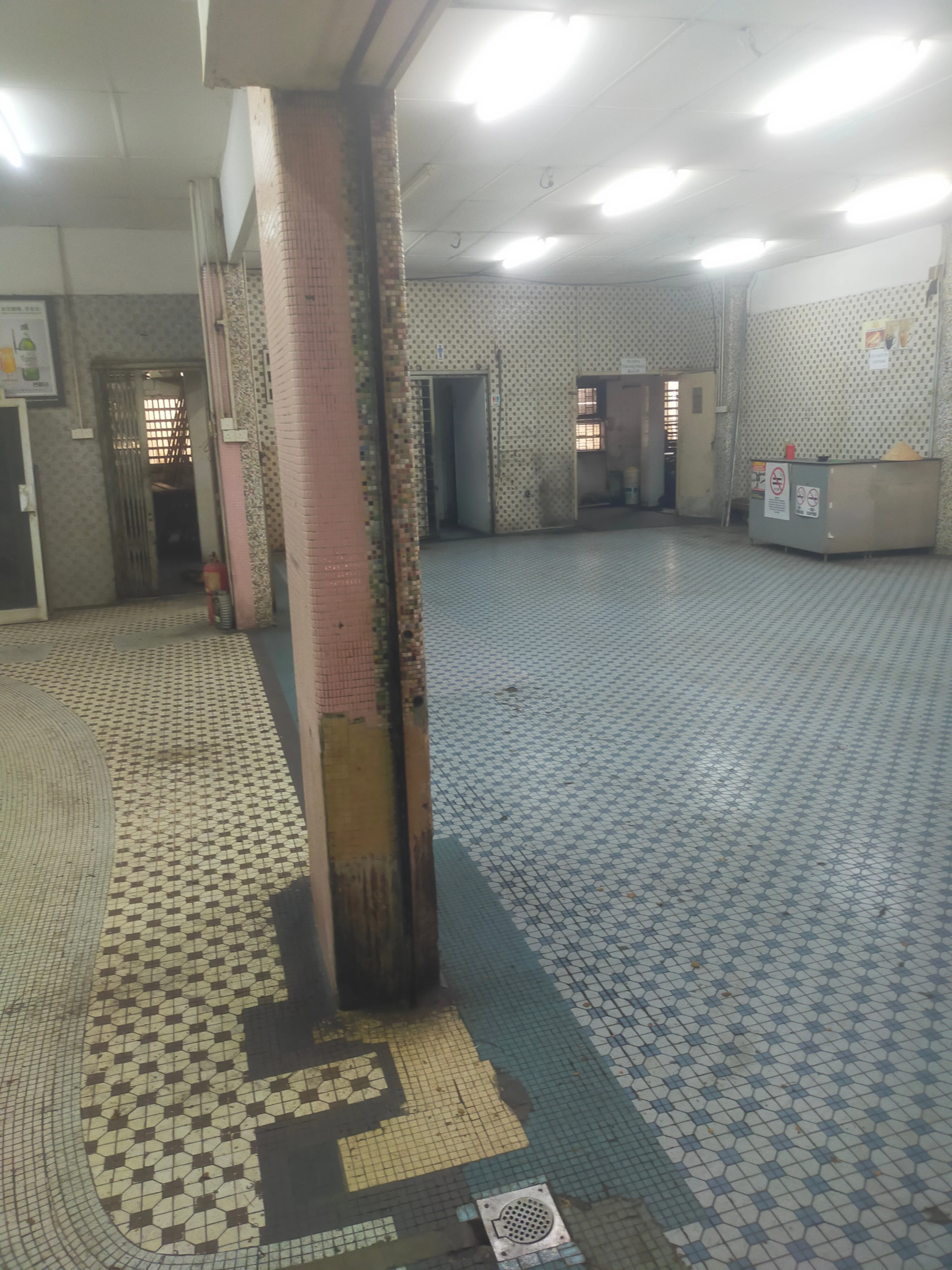 corner shop lot for rent Petaling Street — Prime Location Main Road Frontage