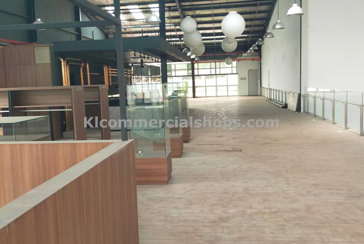 Commercial showroom space for rent in Puchong car showroom