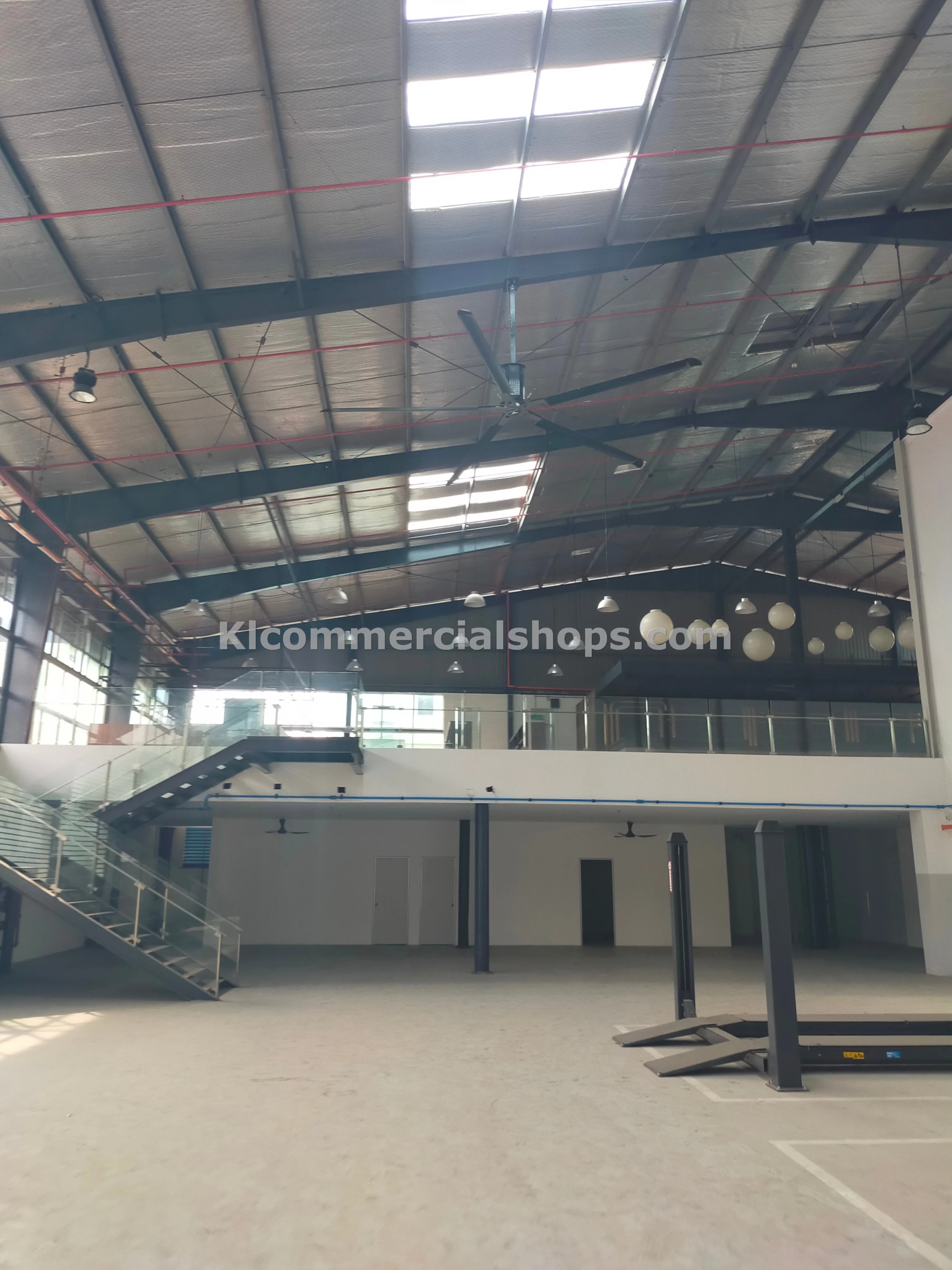 showroom for rent Puchong