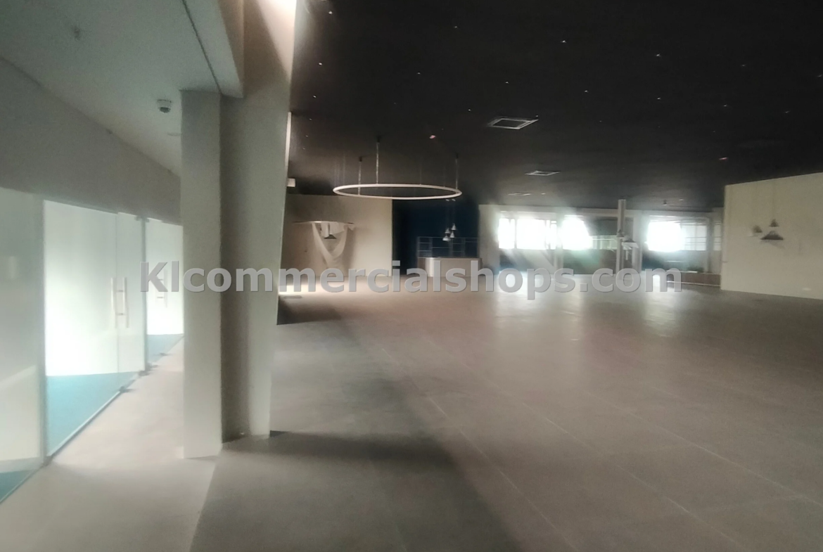 showroom for rent Puchong Loading Bay