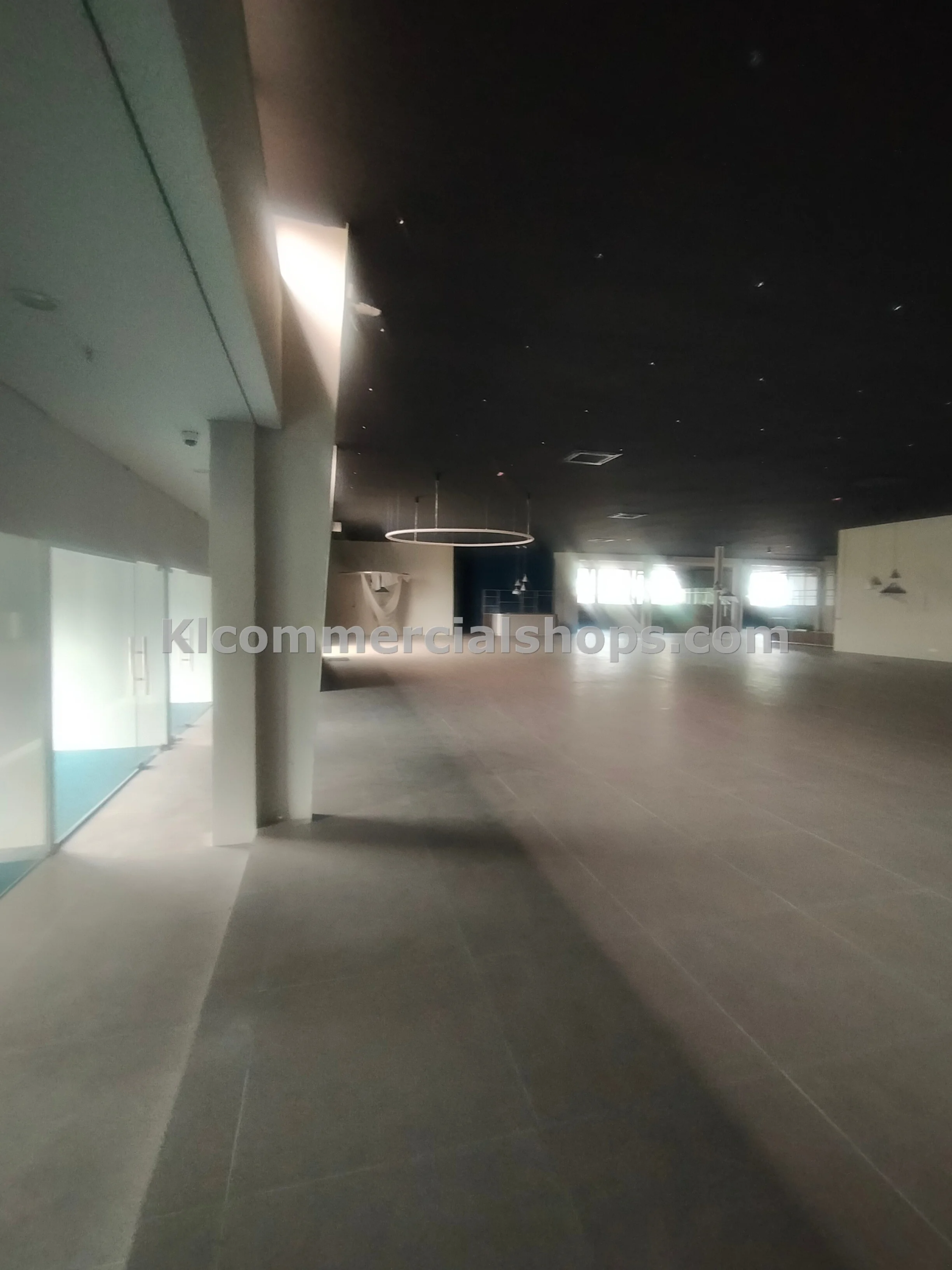 showroom for rent Puchong Loading Bay
