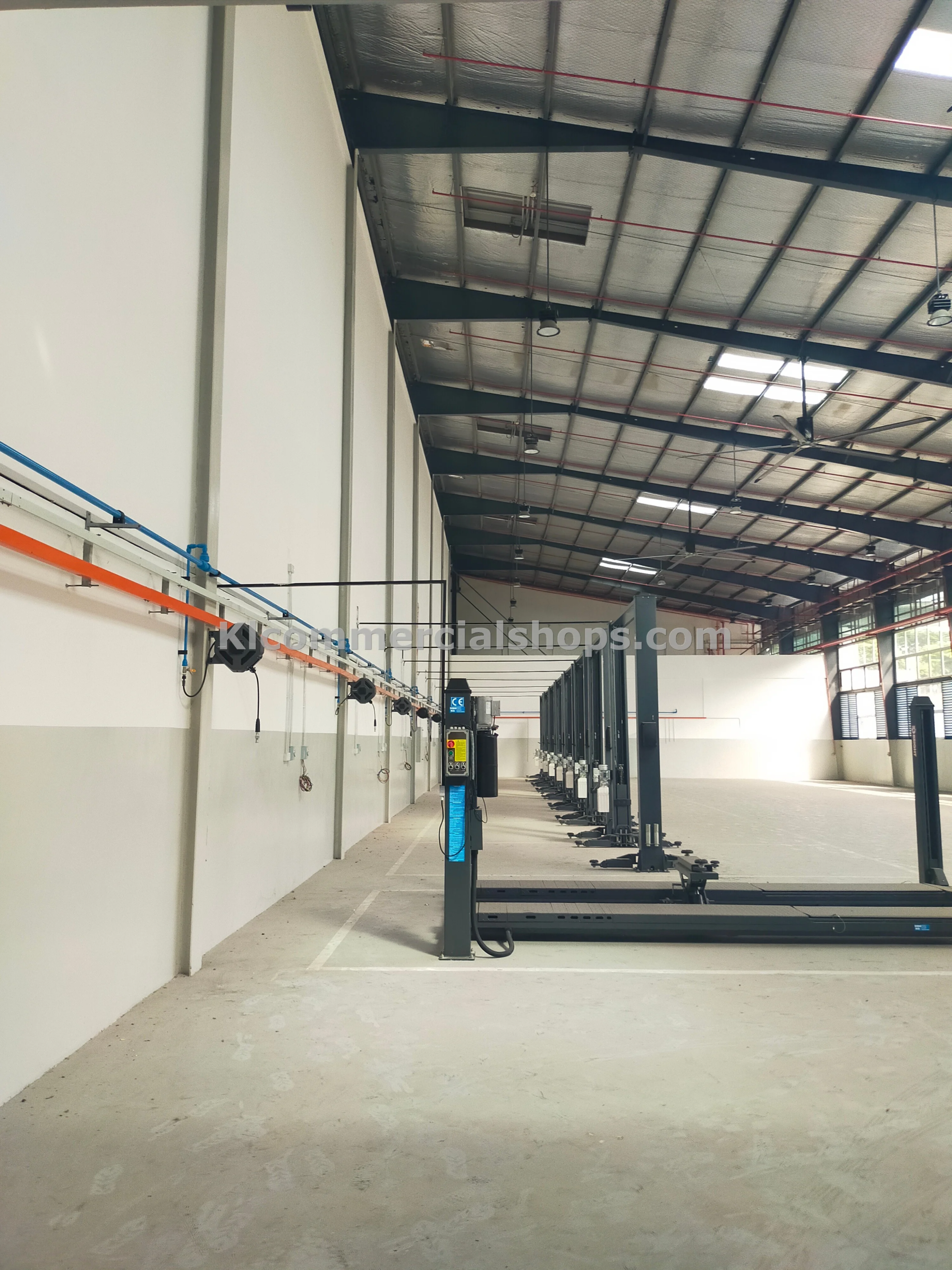 showroom for rent Puchong G Floor