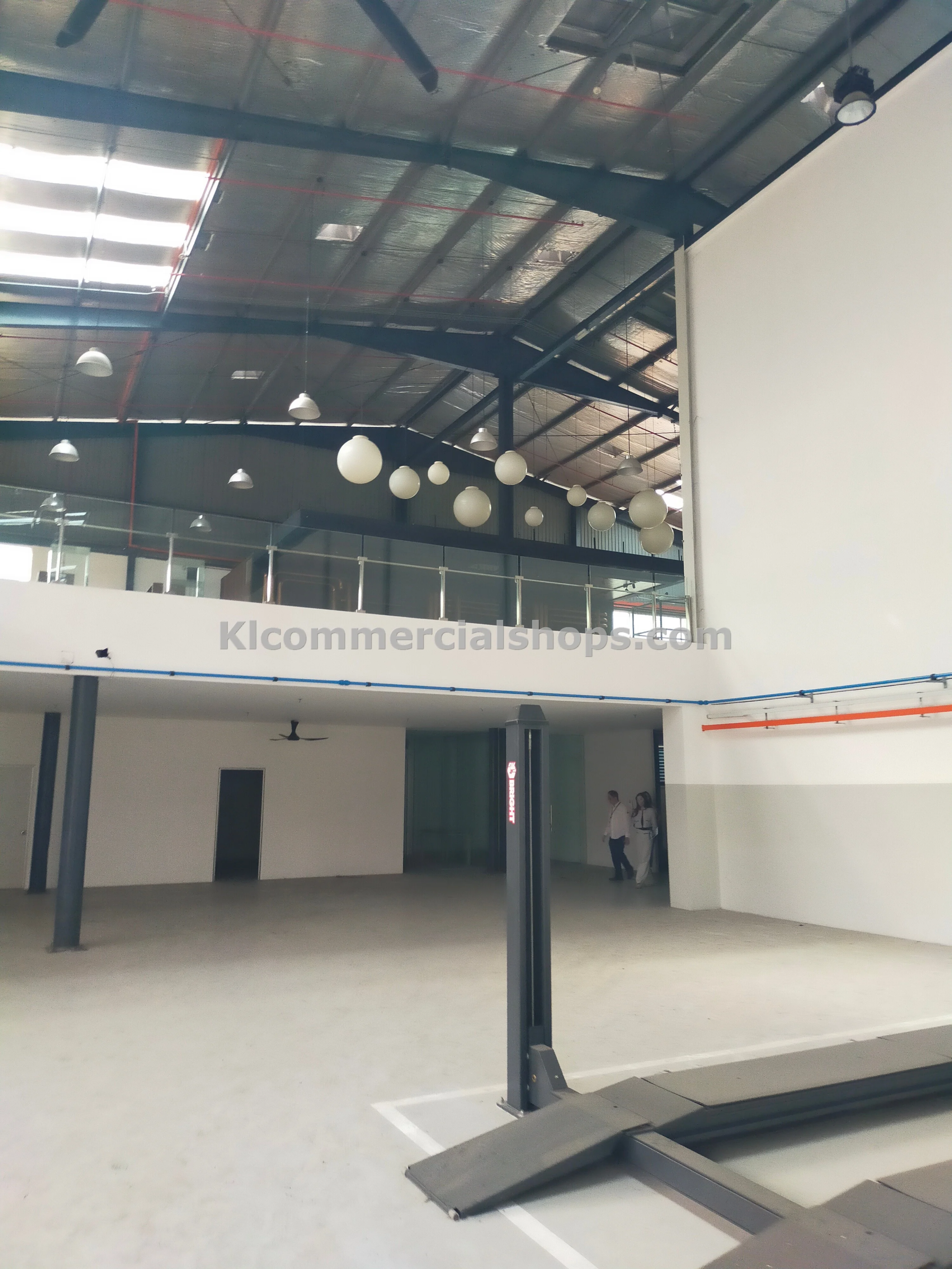 big space warehouse Subang 3 big space warehouse Subang 3