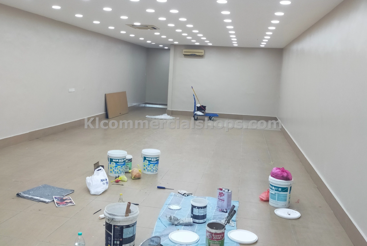 textile wholesale shop for rent Kenanga
